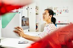 job search: applying for a job while still employed? Seven tips.